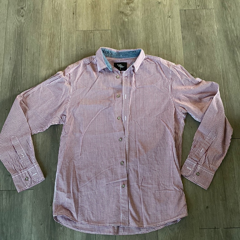 Men’s Cedar Wood Dress Shirt size Small